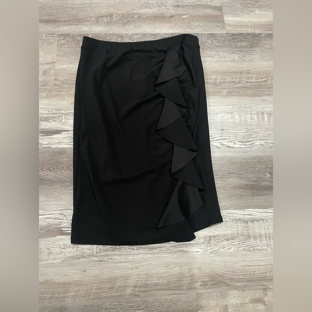 Haute Monde Black pencil ruffle skirt size 1x  ( fits like xl / size 14 )